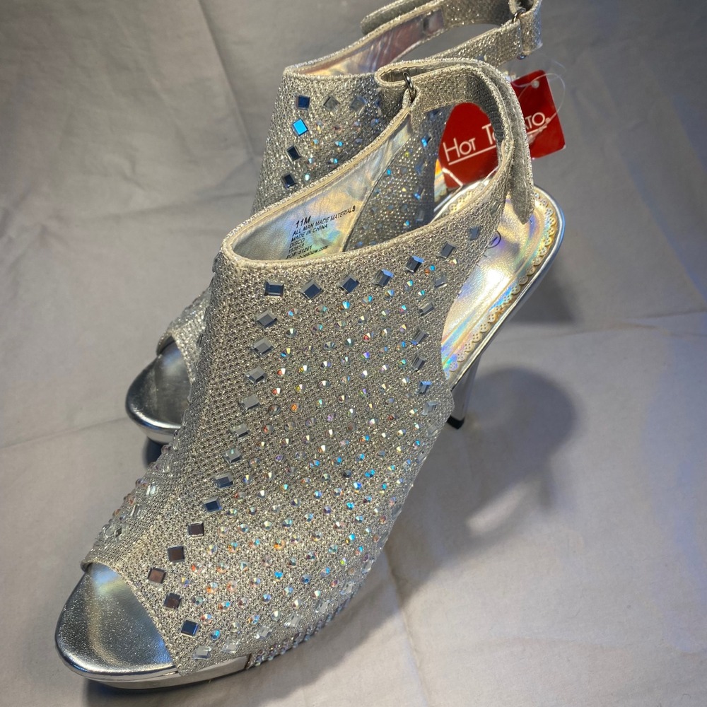 NWT Hot Tomato Silver Rhinestone Peep Toe‎ Platform Stiletto Heels Sandals 11M